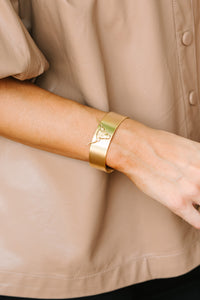 Yochi: Longhorn Gold Cuff Bracelet