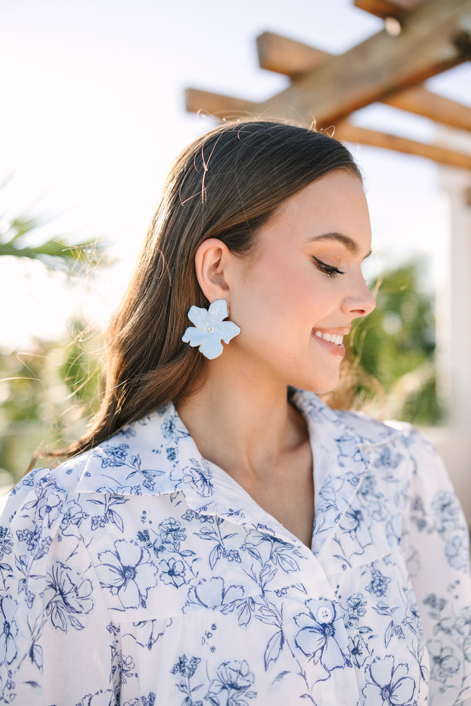 Light blue hot sale flower earrings