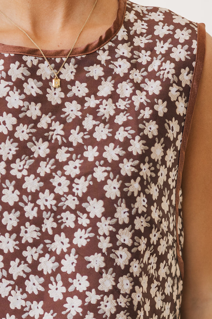 ITTY DRESS (BROWN)