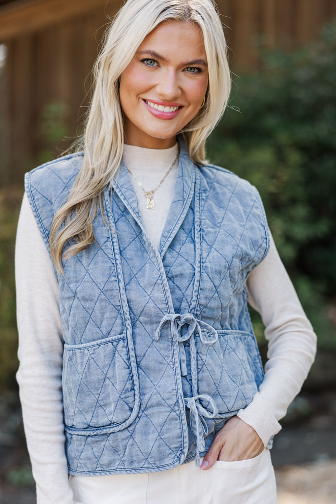 On The Lookout Denim Blue Quilted Vest – Shop the Mint