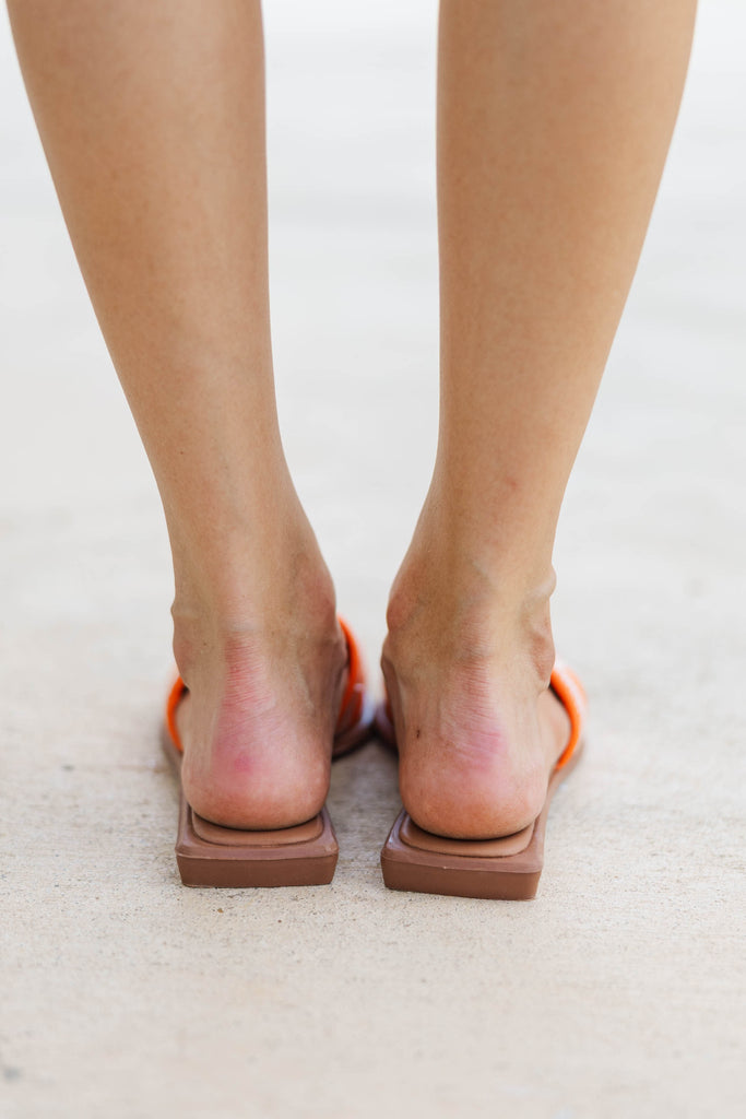 Walk On Orange Tennessee Slide Sandals – Shop the Mint