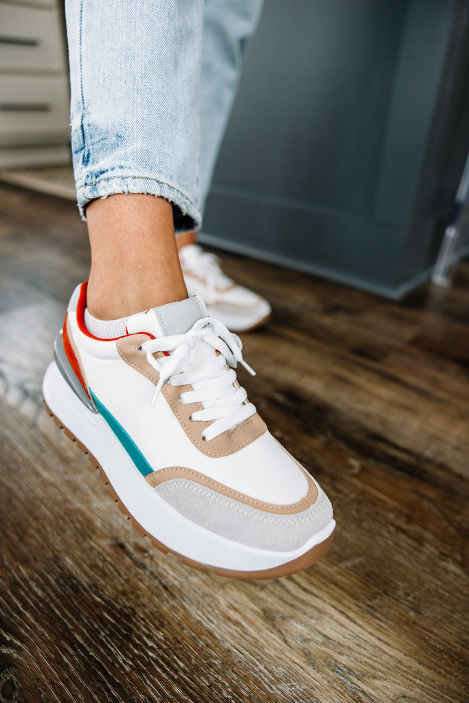 Teach You How White Sneakers – Shop the Mint