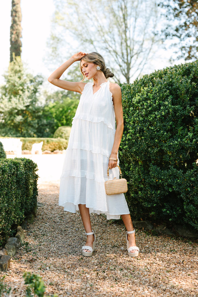 How to Accessorize a White Dress