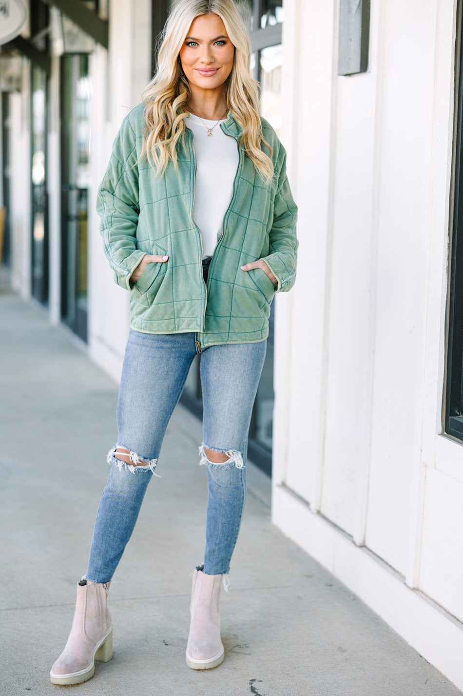 10 Cute Winter Outfits for 2023 – Shop the Mint