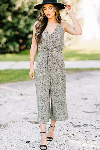 Once a Year Looks: 7 Birthday Outfit Ideas | The Mint Julep Boutique Shop the Mint Once a Year Looks: 7 Birthday Outfit Ideas | The Mint Julep Boutique Shop the Mint