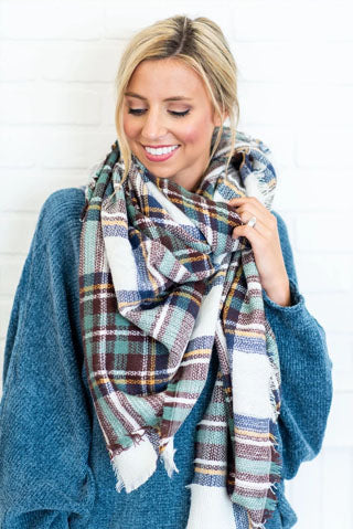 How to Wear a Scarf: 8 Ways to Bundle Up in Style