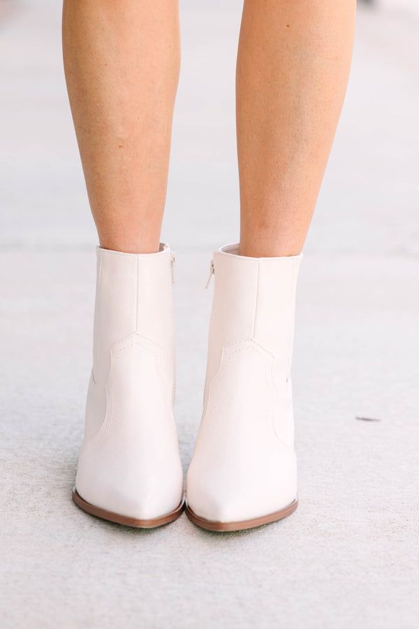 Take A Look Cream White Cowboy Booties