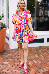  Boutique fashion, Fuchsia pink dress, Floral dress, Short bubble sleeves, Button down closure