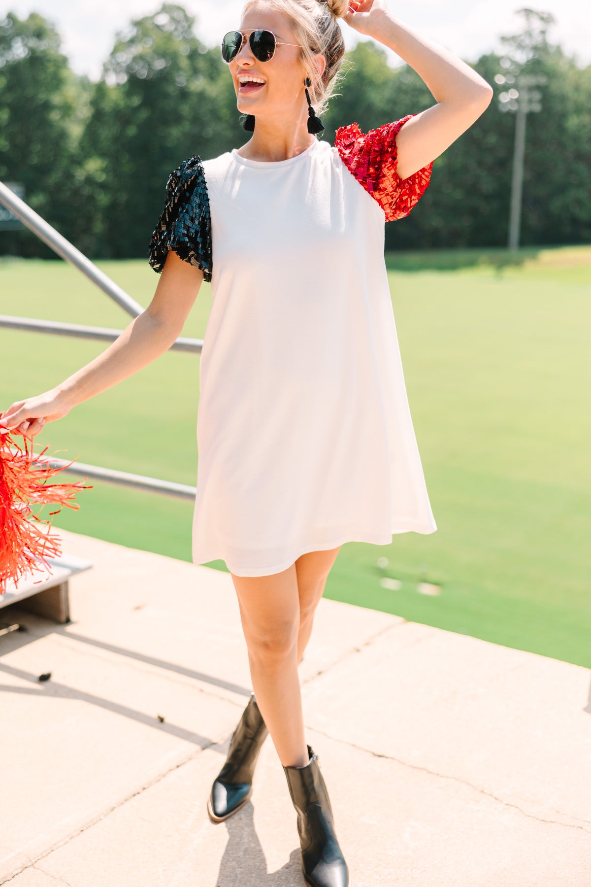 Walk On Red Sequin Puff Sleeve Dress – Shop the Mint