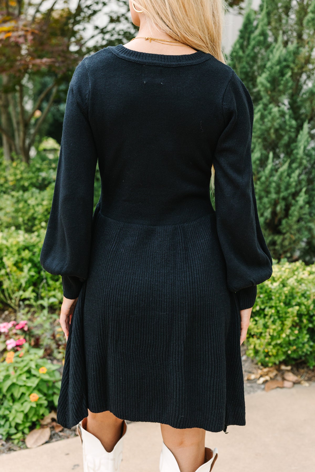 Catch Yourself Black Bubble Sleeve Sweater Dress – Shop the Mint