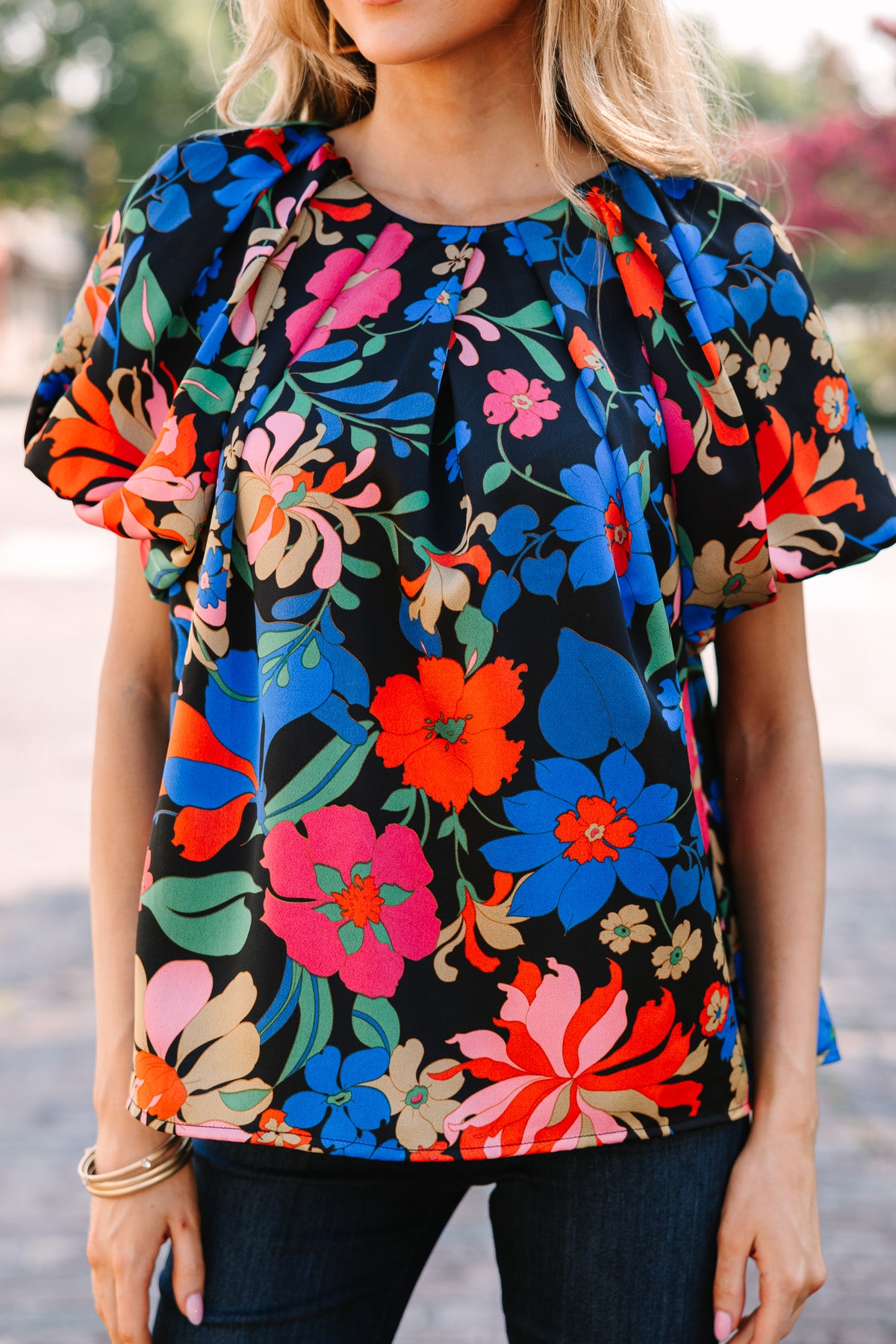 It's All For You Black And Red Floral Blouse – Shop the Mint