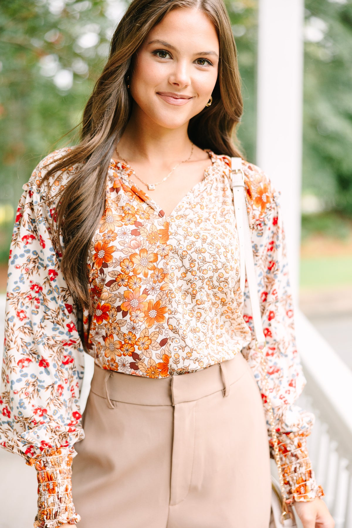 All Hope Taupe Brown Ditsy Floral Blouse – Shop the Mint
