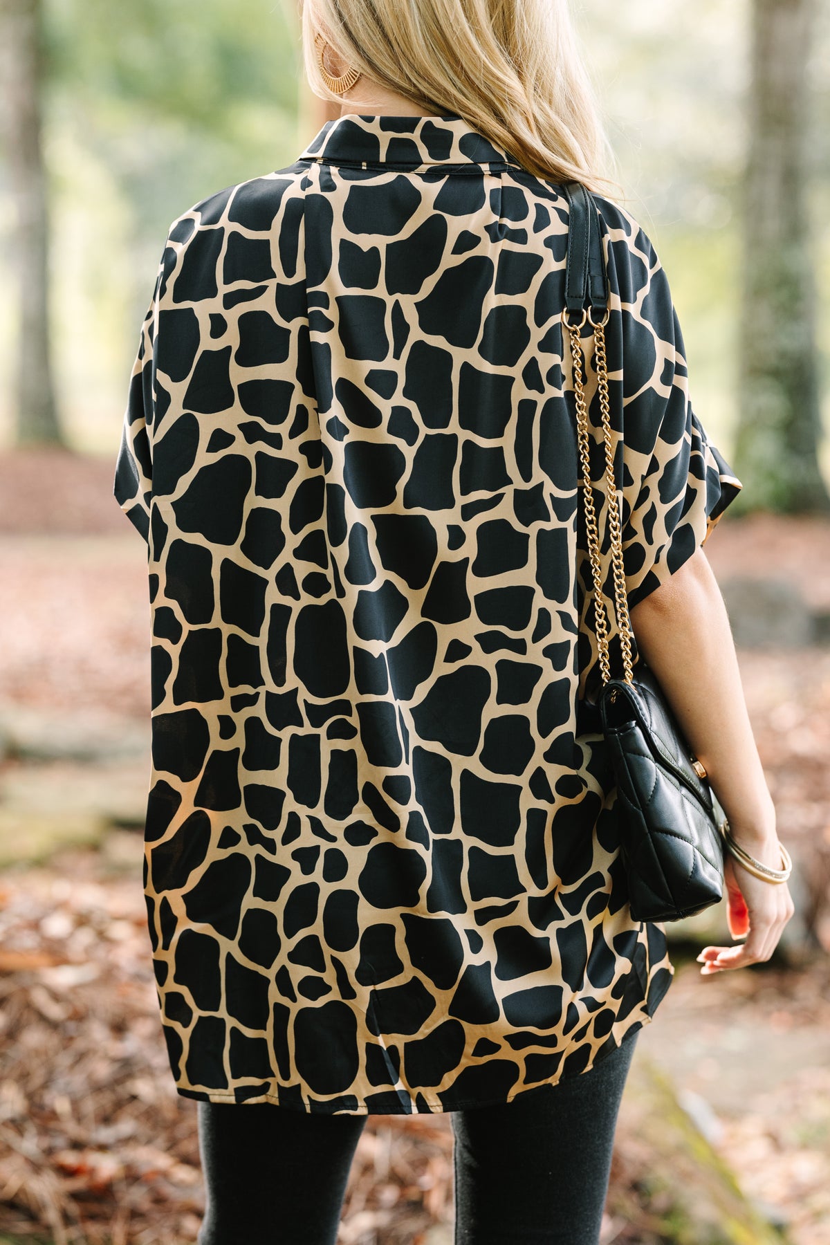 Feeling Your Best Black Giraffe Print Blouse – Shop the Mint