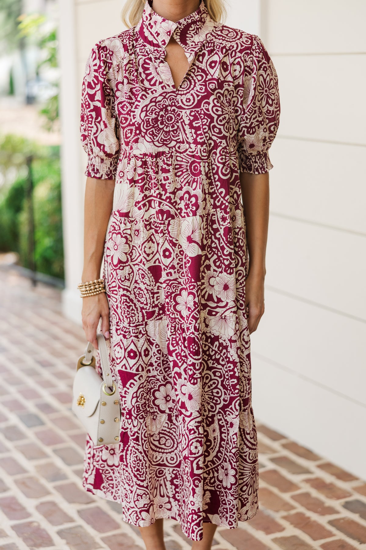 SANGRIA BACKLESS KNIT DRESS - DEEP RED