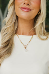 Living For The Classics Gold Pearl Necklace