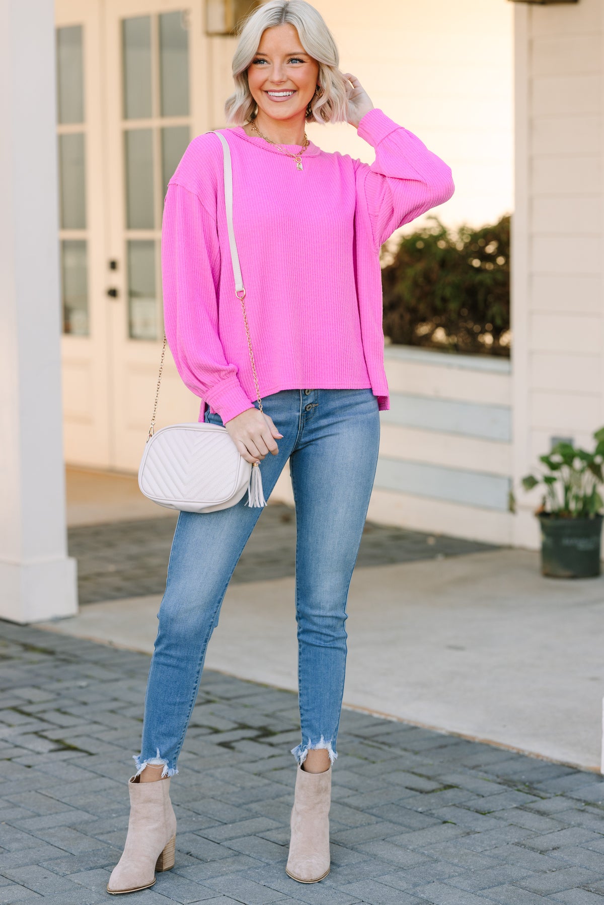 The Sweet Life Pink Ribbed V-Neck Sleeveless Sweater by Entro main image 1