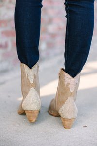 cowboy booties, western booties, cute boutique shoes, cute shoes