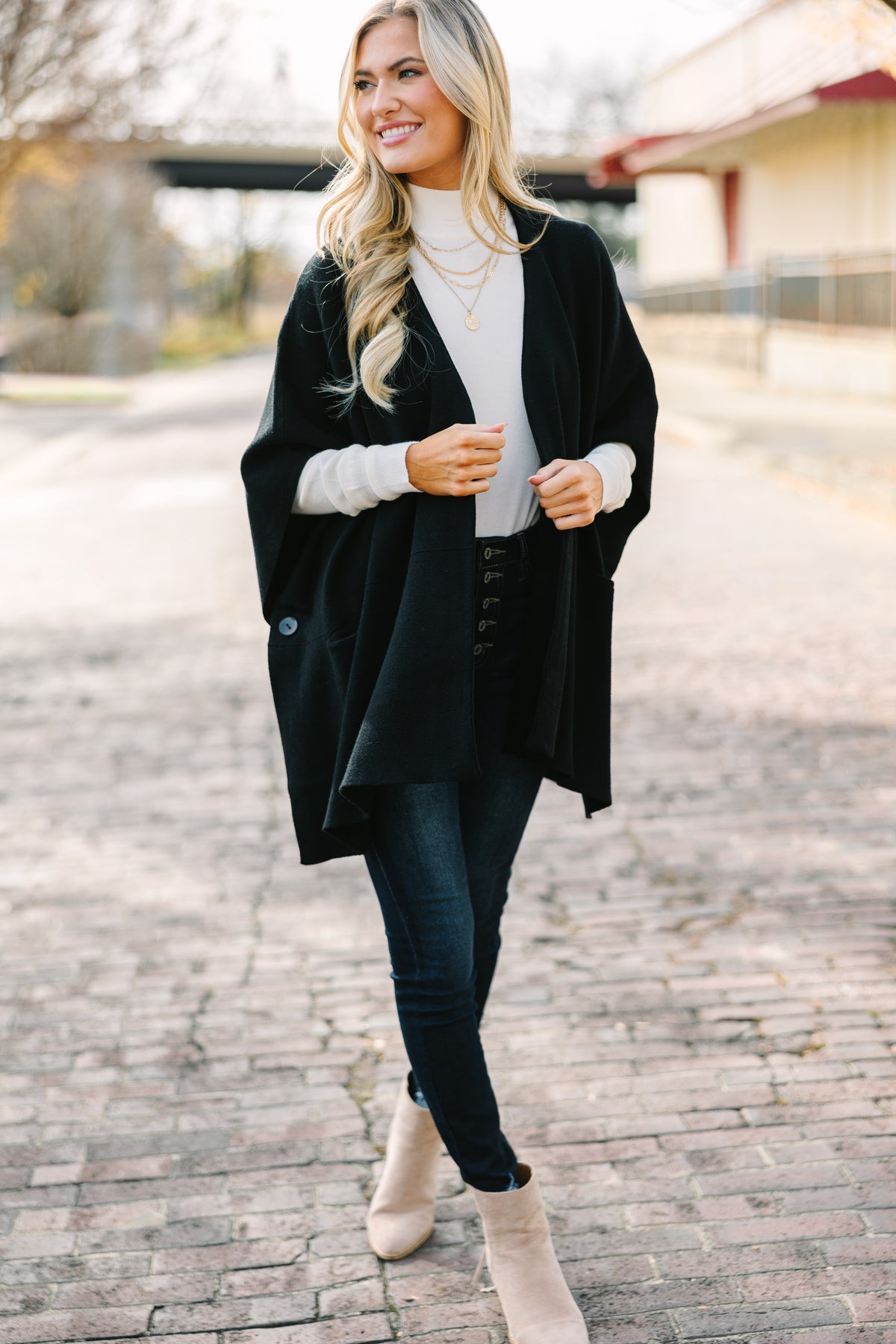 Pinch: All A Dream Black Cardigan – Shop the Mint