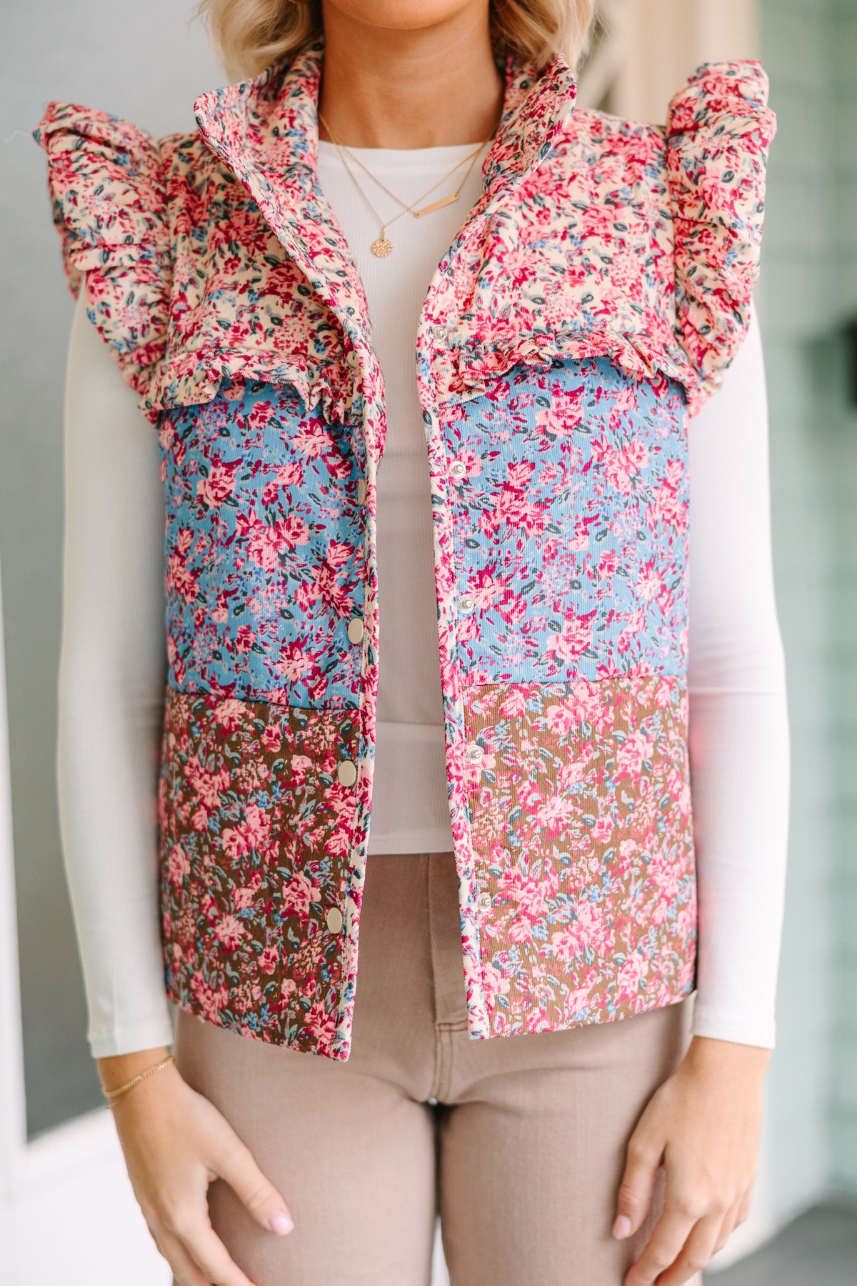 Women White Ditsy Floral Vest Top With Gathered Skirt