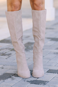 cute shoes, cute boots, tall boots, classic boots, trendy boots