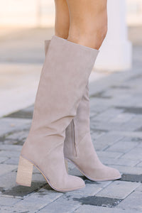 cute shoes, cute boots, tall boots, classic boots, trendy boots