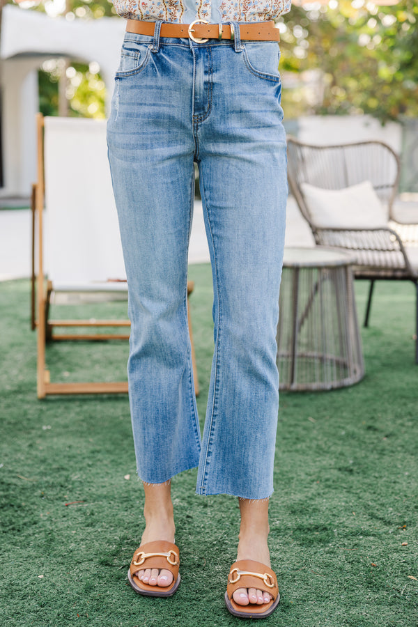 Feeling Your Best Light Wash Straight Leg Jeans – Shop the Mint