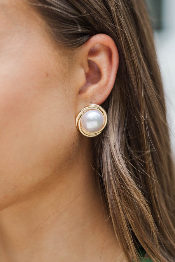 Twisted Layered Pearl Studs