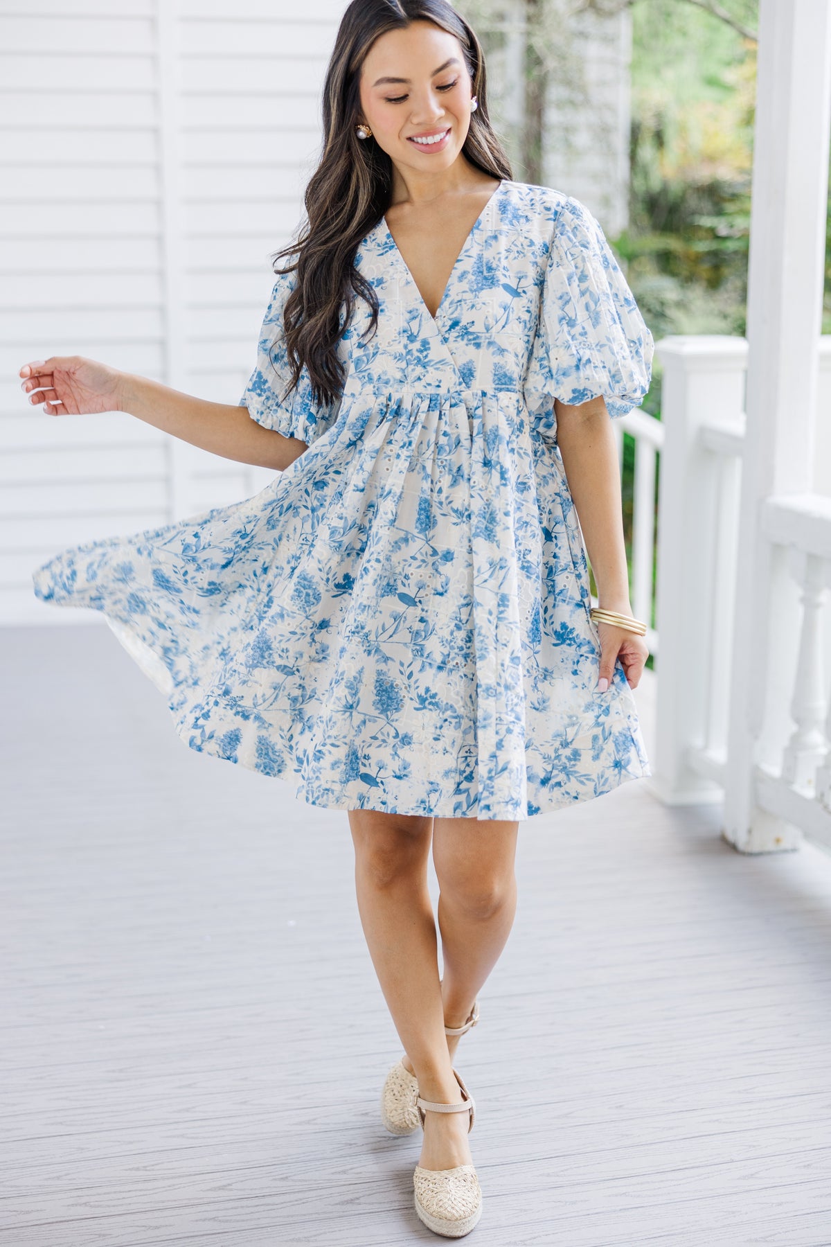 Tell It All Blue Floral Babydoll Dress – Shop the Mint