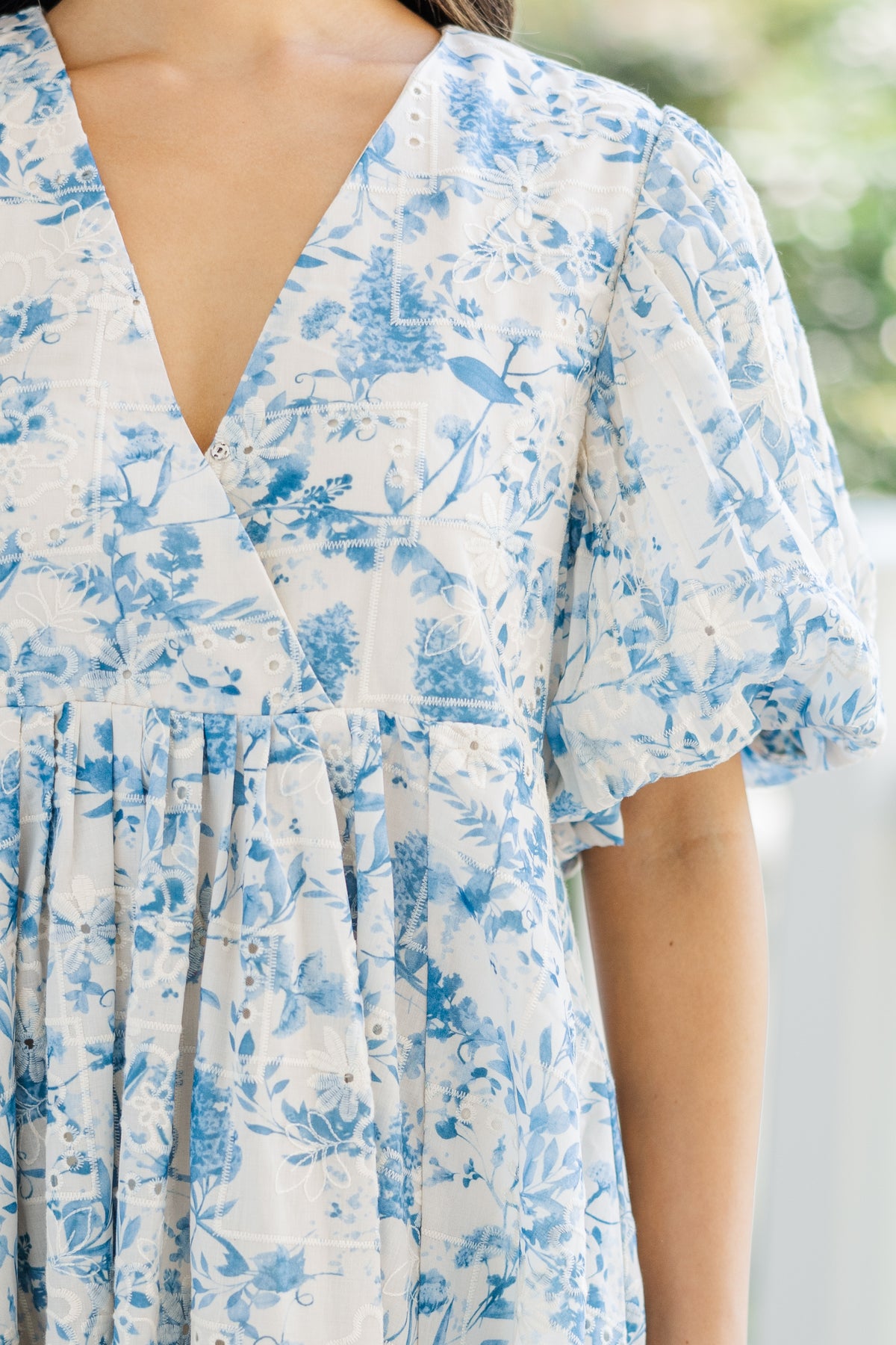 Tell It All Blue Floral Babydoll Dress – Shop the Mint