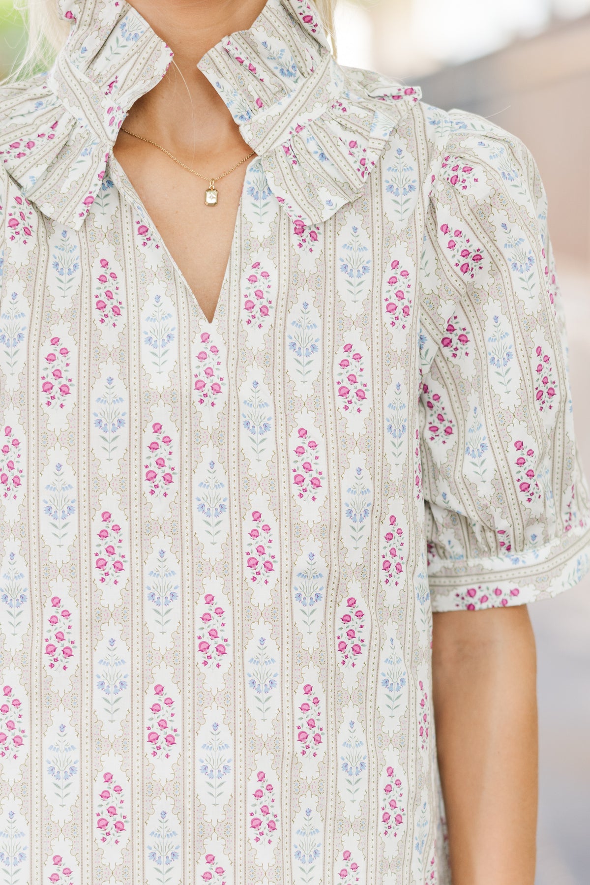Taking Shape Taupe Medallion Blouse – Shop the Mint