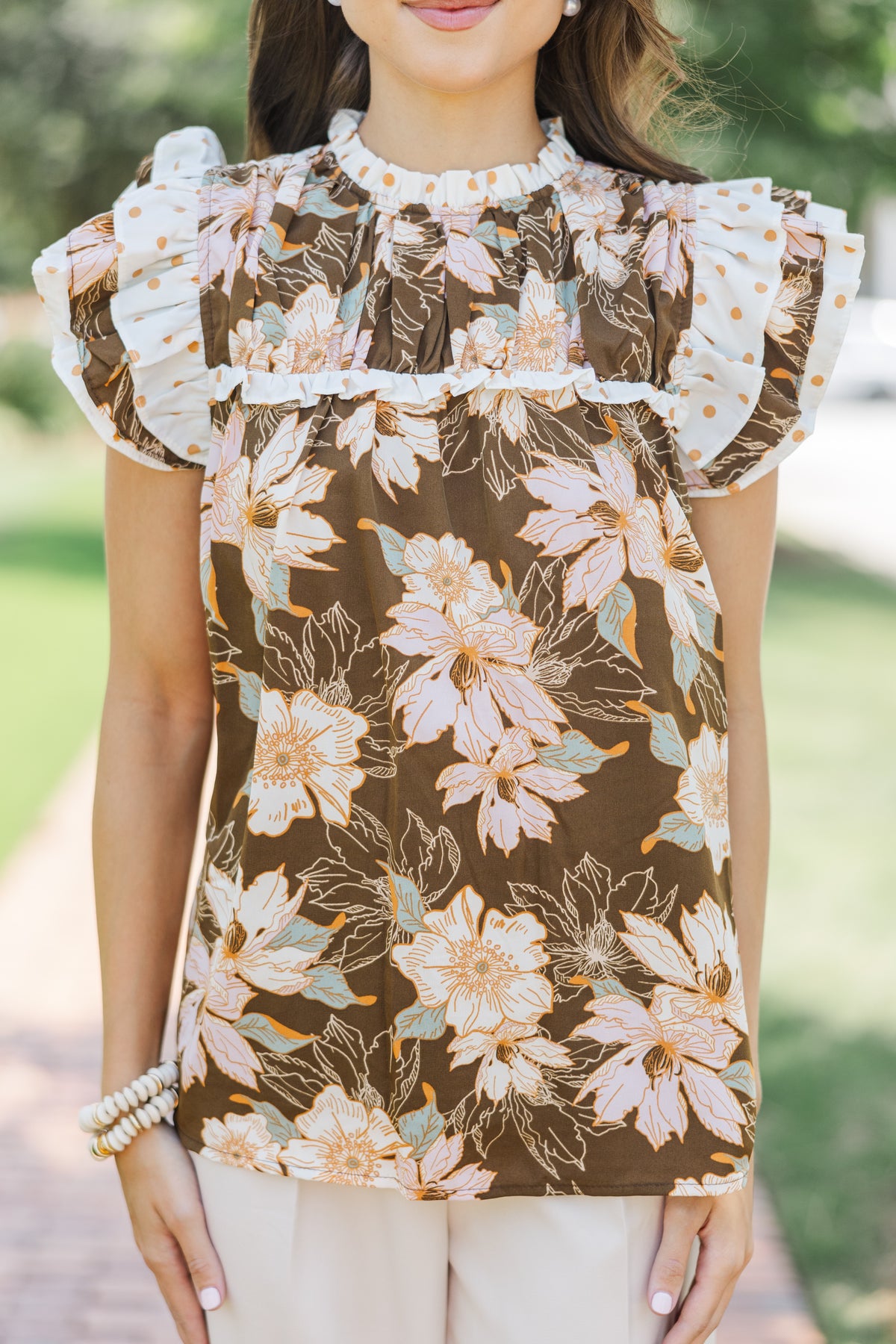 Full Of Love Brown Floral Ruffled Blouse – Shop the Mint
