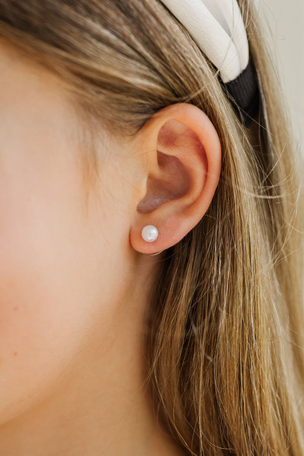 Girls: Tell Your Story Pearl Stud Earrings