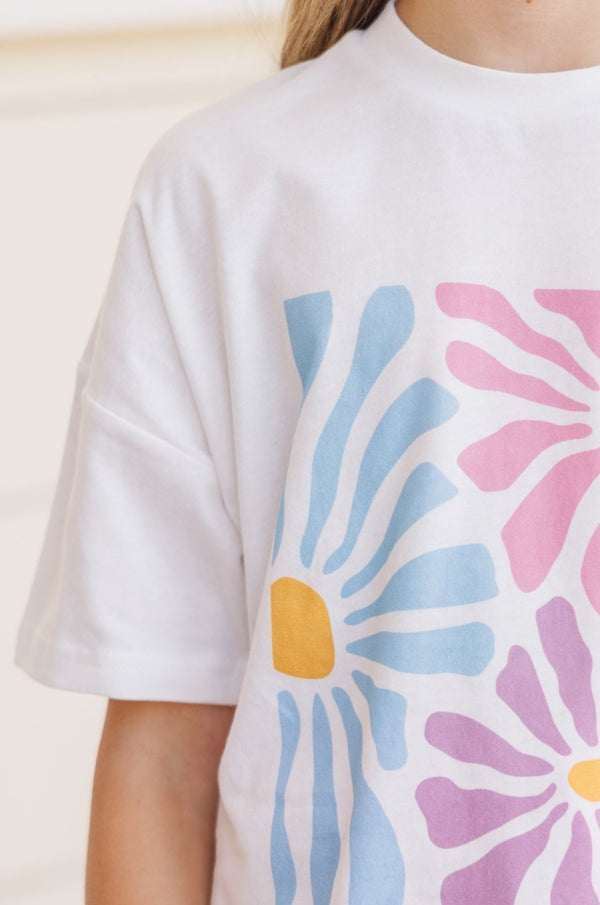 Girls: Retro Vibes White Graphic Tee