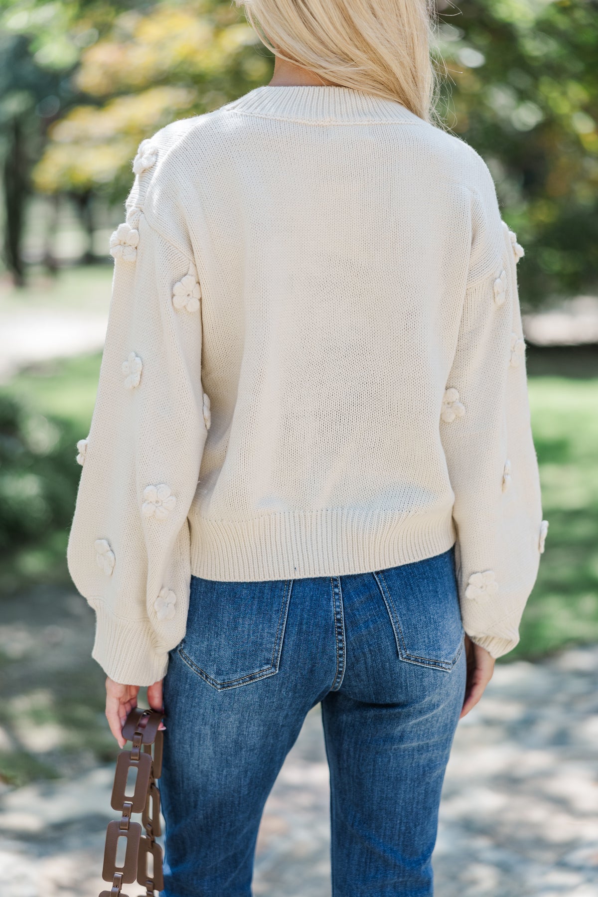 Jadeli Flower Sweater - Cream