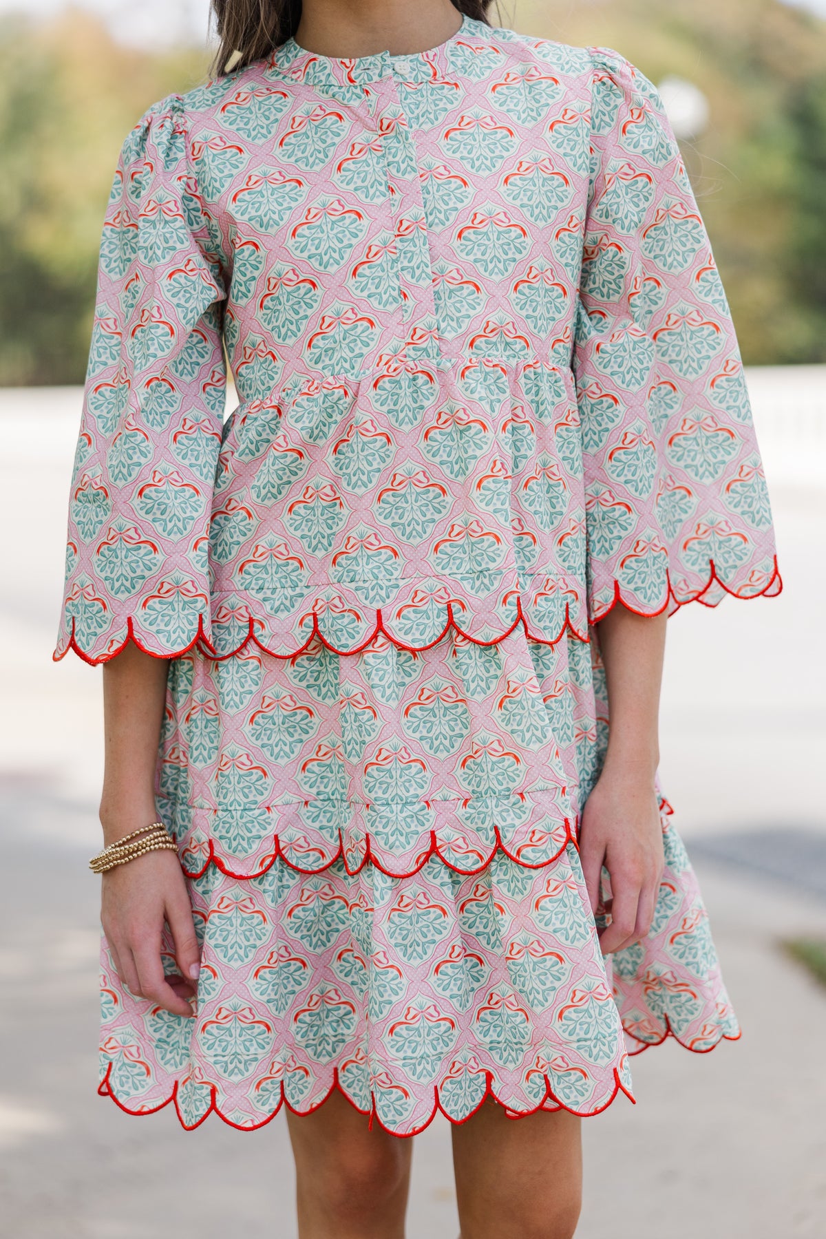 Girls: The Laney Pink Mistletoe Dress – Shop the Mint