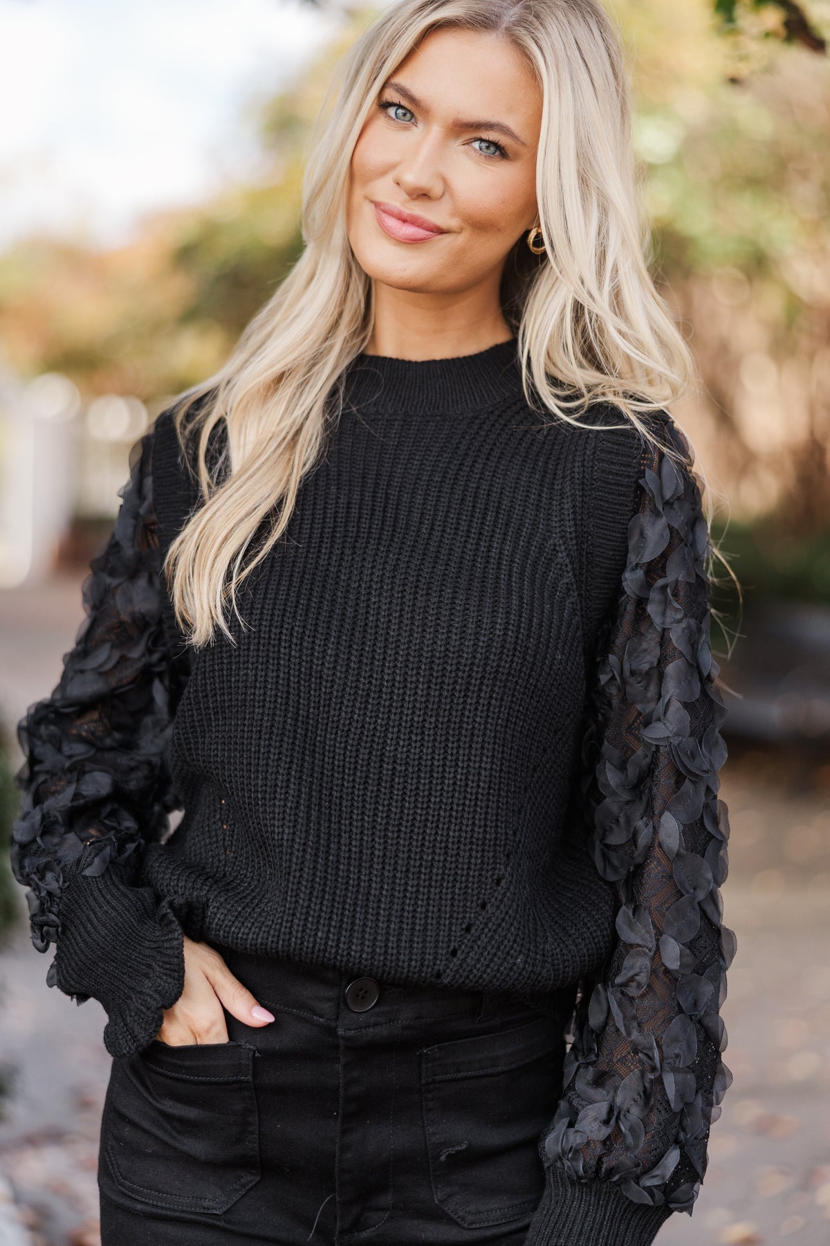 Tell The Truth Black Tulle Sleeve Sweater – Shop the Mint