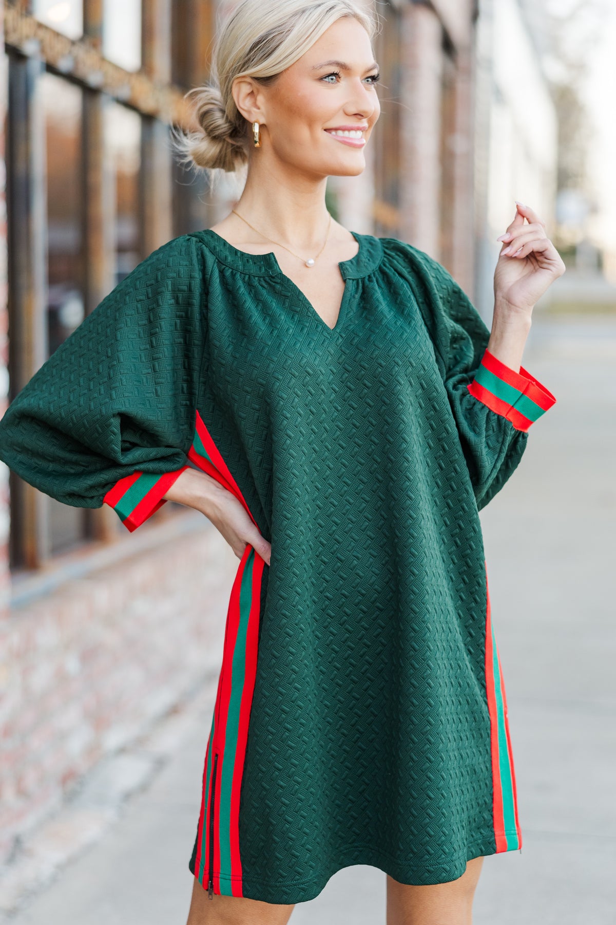 Highly Recommended Hunter Green Textured Dress – Shop the Mint
