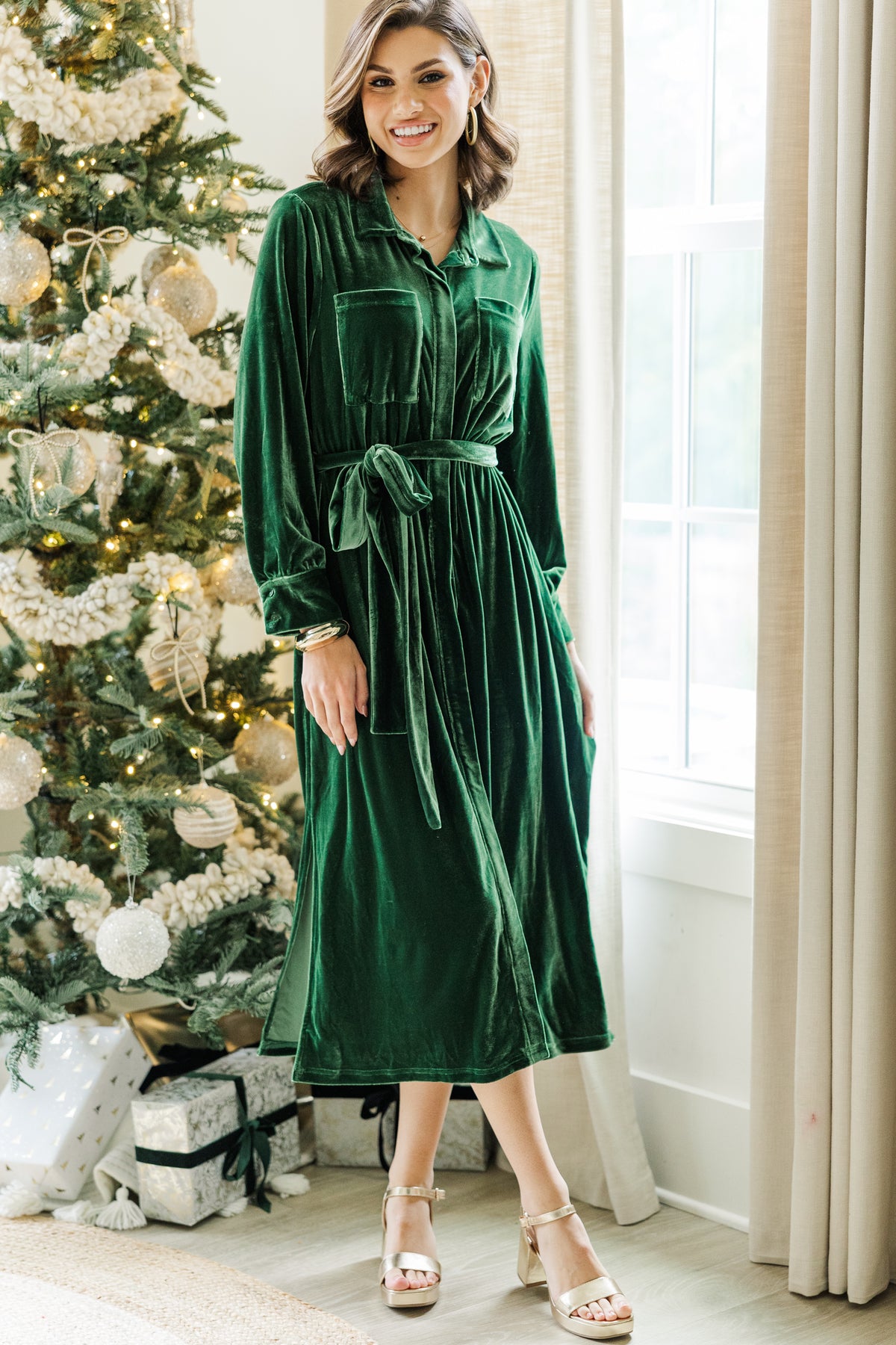 How to Love Emerald Green Velvet Midi Dress, Medium - The Mint Julep Boutique