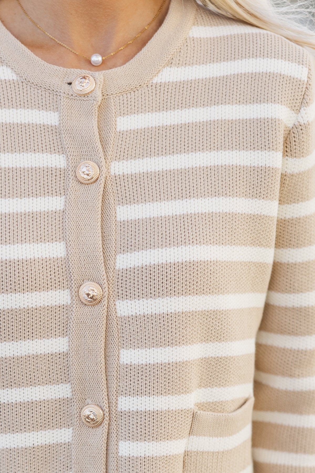 Randi Cardigan in Taupe