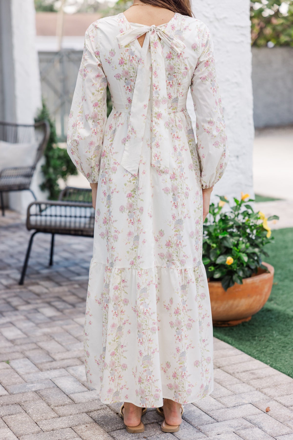 The Inspiration Cream Floral Maxi Dress – Shop the Mint