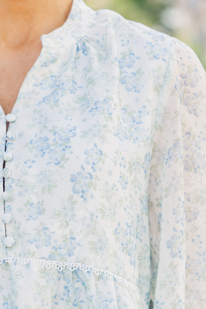 Your Biggest Wish Light Blue Ditsy Floral Dress – Shop the Mint