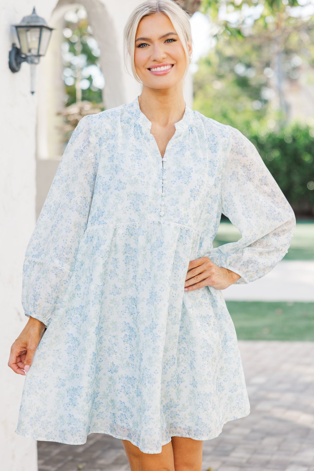 Your Biggest Wish Light Blue Ditsy Floral Dress – Shop the Mint