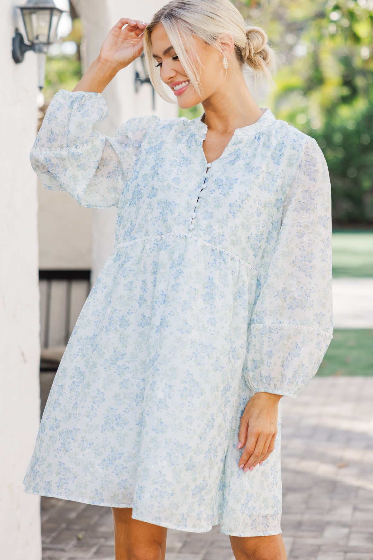 Your Biggest Wish Light Blue Ditsy Floral Dress – Shop the Mint