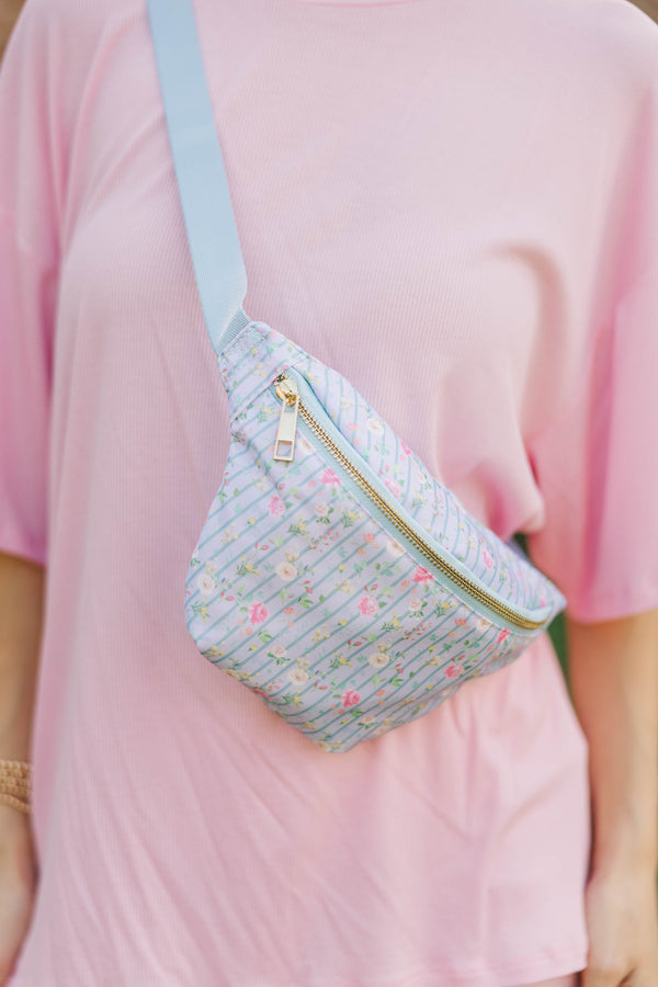 The Brynlee Light Blue Fanny Pack