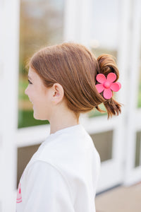 Girls: The Bethany Fuchsia Flower Clip