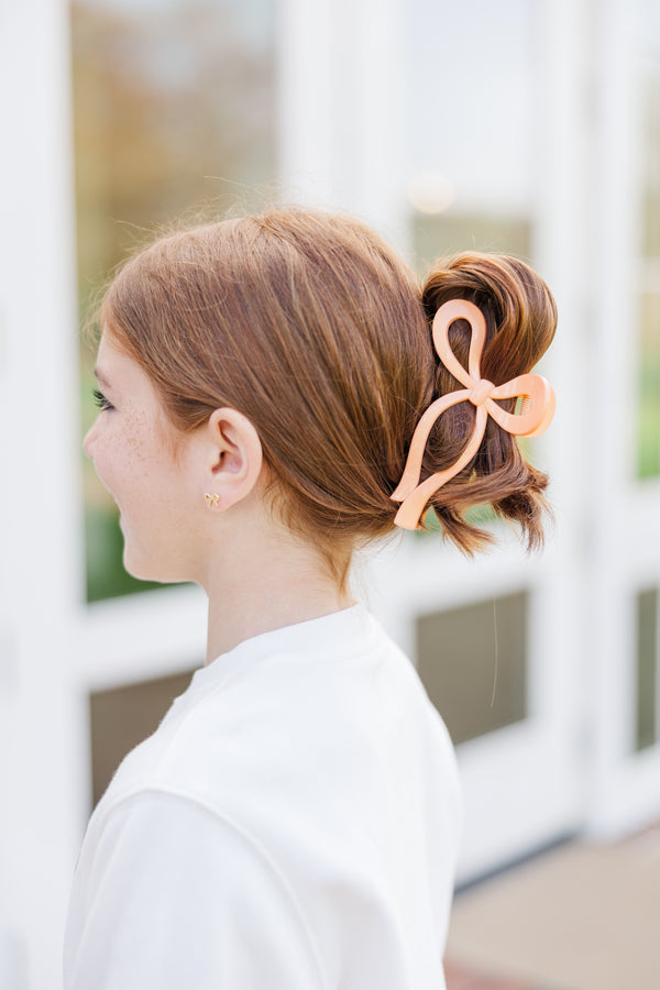 Girls: The Allie Peach Bow Claw Clip