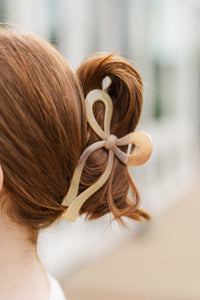 Girls: The Allie Nude Bow Claw Clip