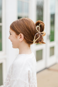 Girls: The Allie Nude Bow Claw Clip