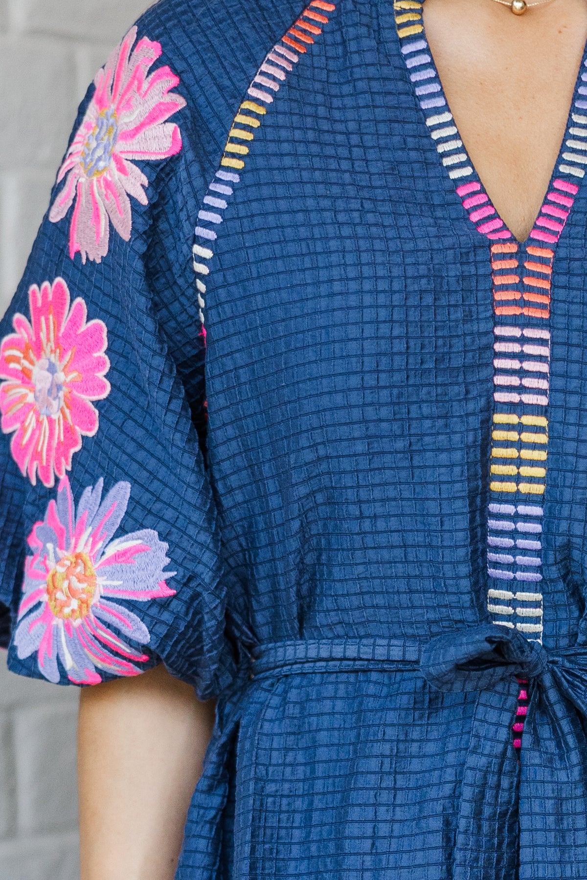 THML: The Consistency Navy Blue Embroidered Midi Dress – Shop the Mint