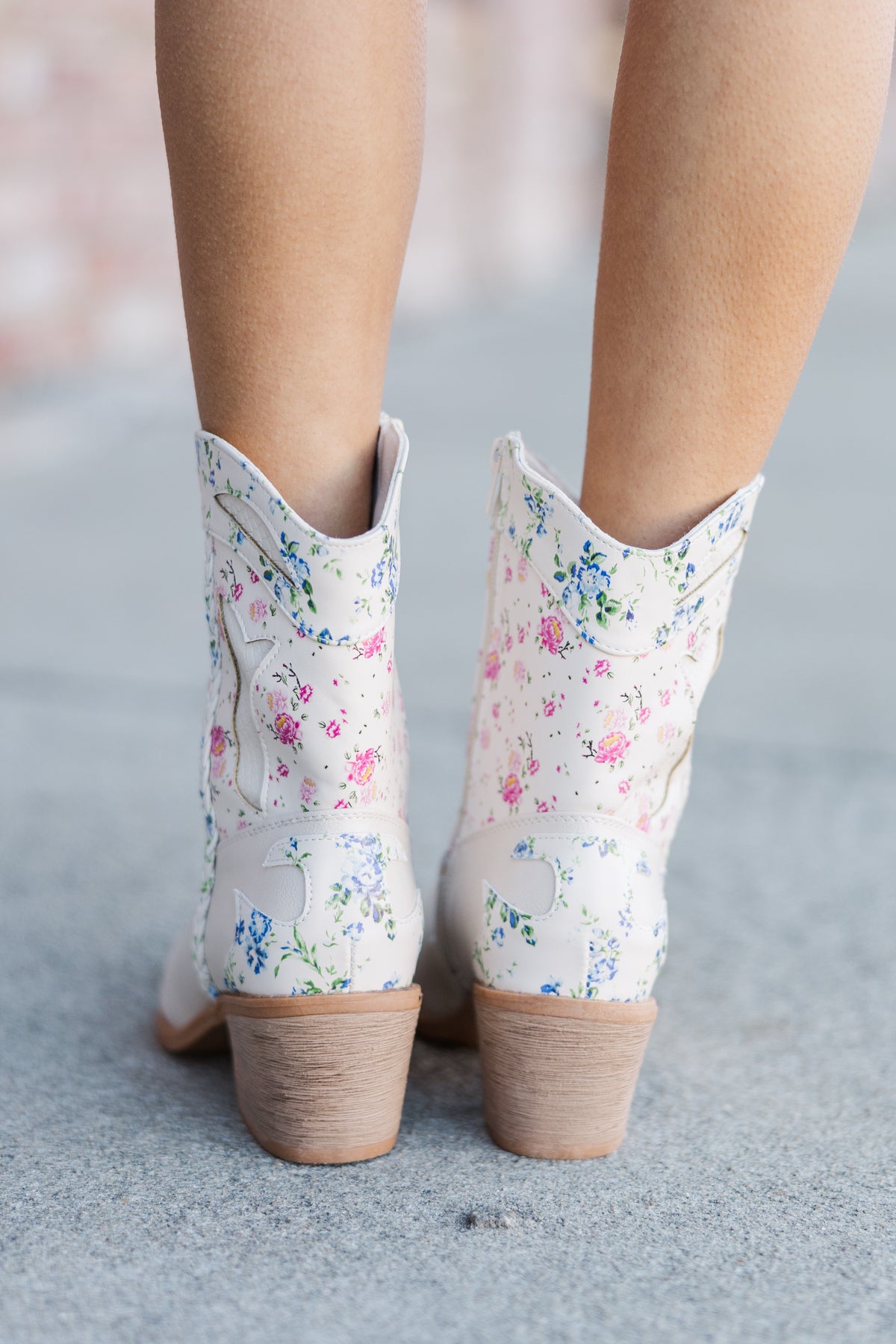 Walk On By Cream Floral Booties – Shop the Mint